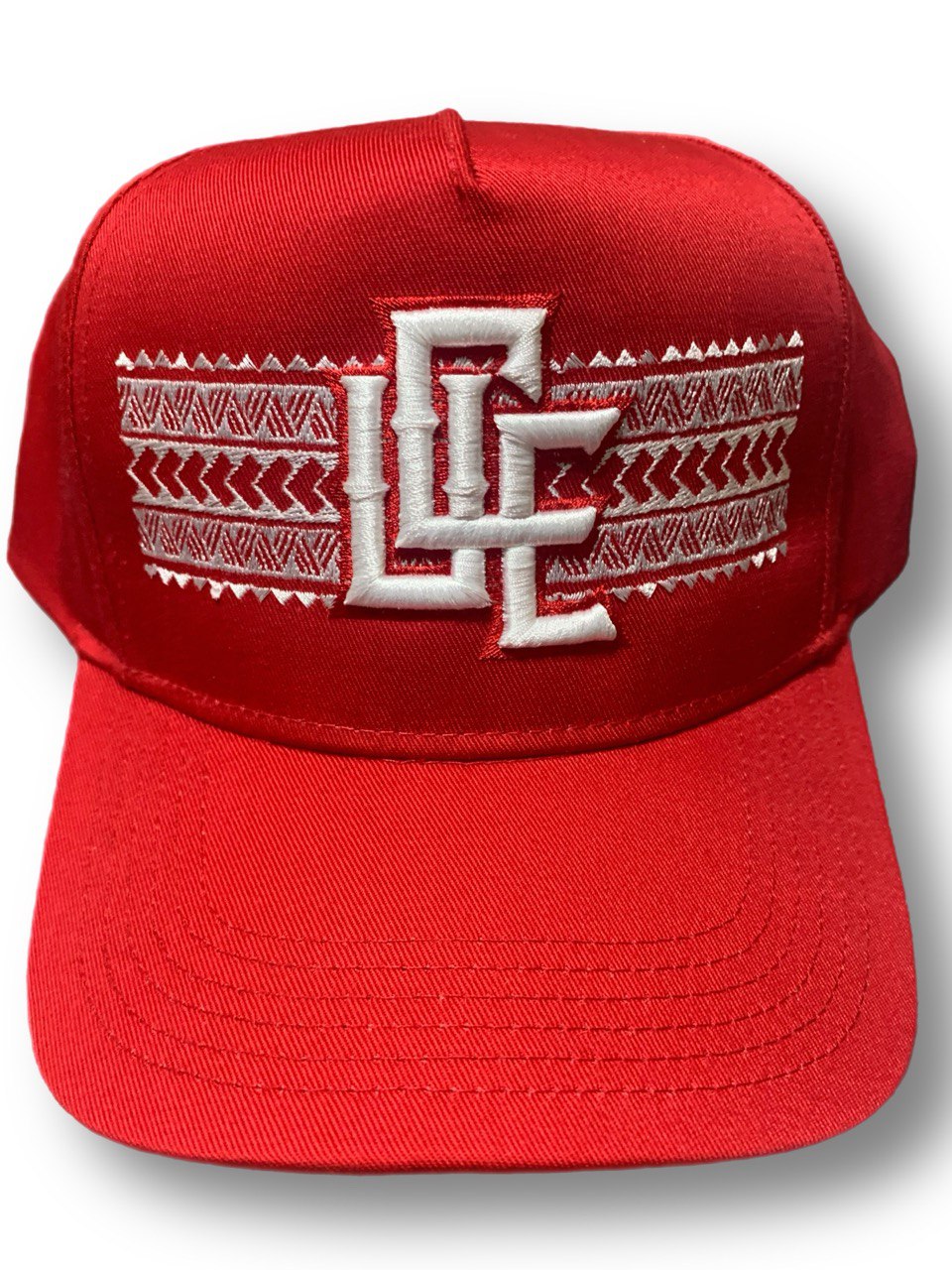 UCE CLASSIC CAP-RED/WHITE W/ TRIBAL